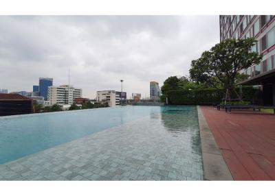 ขายด่วน! ถูกมาก Vantage Condominium รัชวิภา