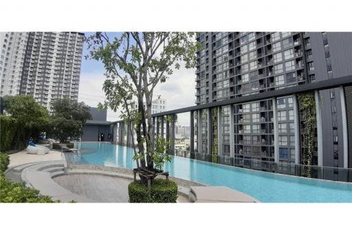 29 Sqm., 1 Bed Condo listed for ฿ 2,700,000.