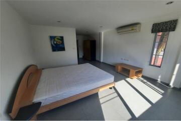 2 Storey house for sale Soi Noen Plub Wan