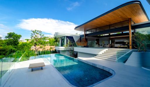 Luxury Villa Estate in Layan