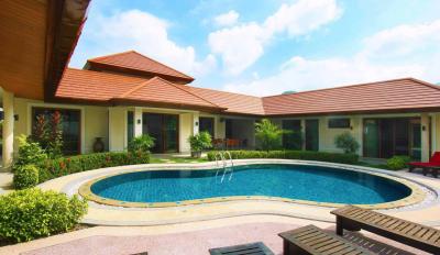 4 Bedroom Pool Villa in Cherngtalay