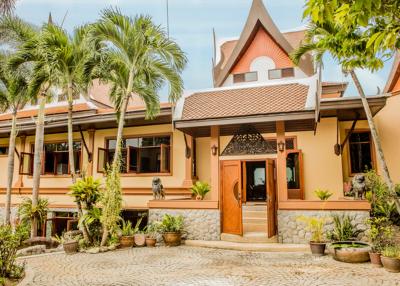 Luxury Thai-Style Villa, Layan Beach