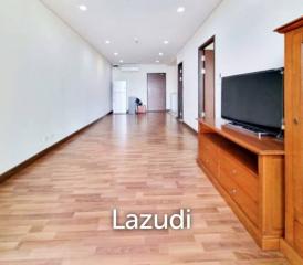 1 Bedroom 1 Bathroom 52.33 SQ.M Le Luk