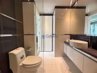 1 Bedroom Condo in Maxx City Condotel Central Pattaya C010830