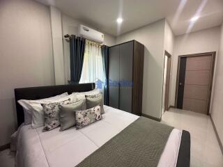 4 Bedrooms House in Baan Baramee Na Jomtien H010829