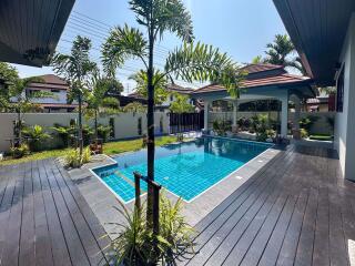 4 Bedrooms House in Baan Baramee Na Jomtien H010829