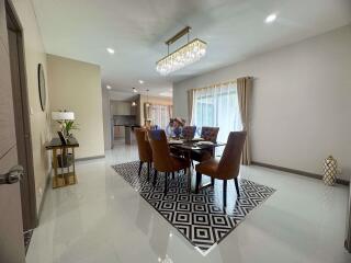 4 Bedrooms House in Baan Baramee Na Jomtien H010829