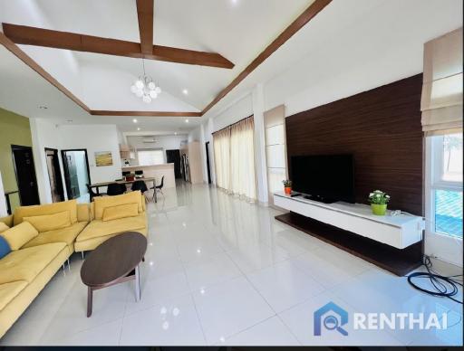 For sale house 4 bedrooms at Baan Dusit Pattaya Lake