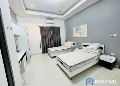 For sale house 4 bedrooms at Baan Dusit Pattaya Lake