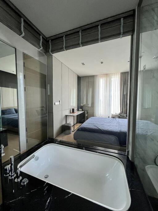 For RENT : Saladaeng One / 1 Bedroom / 1 Bathrooms / 57 sqm / 62000 THB [R11763]