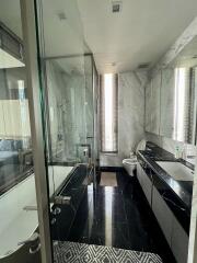 For RENT : Saladaeng One / 1 Bedroom / 1 Bathrooms / 57 sqm / 60000 THB [R11763]