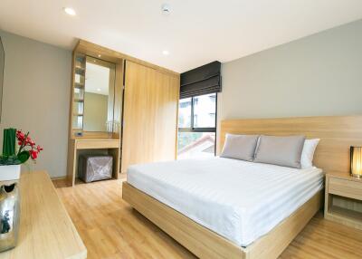 For RENT : Bliss by the Opus / 3 Bedroom / 2 Bathrooms / 157 sqm / 90000 THB [R11758]