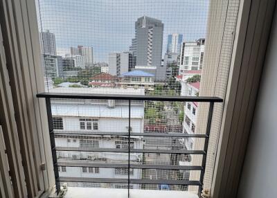 1 Bedroom For Sale in Tree Condo Sukhumvit 42, Phra Khanong, Khlong Toi, Bangkok