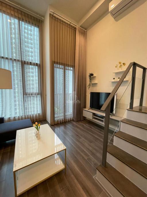 Price Reduced  For Rent 1 Bed Duplex Condo KnightsBridge Space Rama 9 only 5 minute walk to MRT Phraram 9