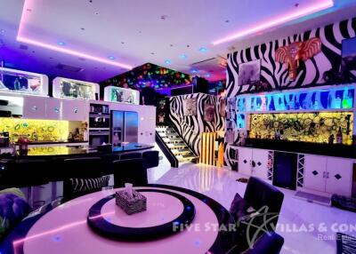 Party Penthouse Pratumnak Pattaya