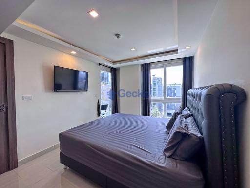 1 Bedroom Condo in Grand Avenue Central Pattaya C010836