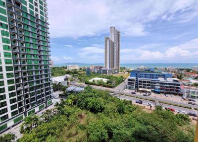 1 Bedroom Condo in The Riviera Ocean Drive Jomtien C010835