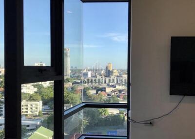 For Rent 2 Bed 2 Bath Condo Rhythm Sukhumvit 36 - 38 Only 400m from BTS Thonglor