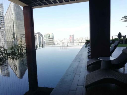 For Rent 2 Bed 2 Bath Condo The Lofts Asoke 200m from MRT Phetchaburi