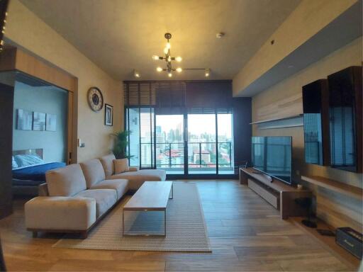 For Rent 2 Bed 2 Bath Condo The Lofts Asoke 200m from MRT Phetchaburi