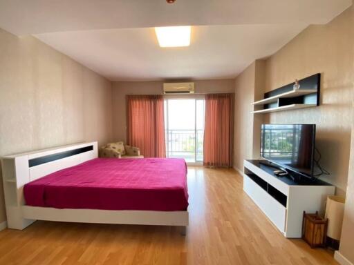 Studio in heart of South Pattaya for sale