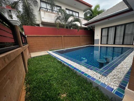 Poolvilla in great location for sale