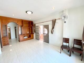 Family house with 3 bedroom in Jomtien