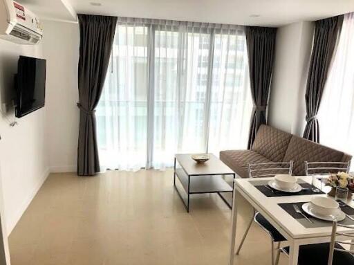 Condo with 1 bedroom in Pratamnak area