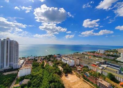 Brand new Condo with 1 Bedroom in Riviera Jomtien