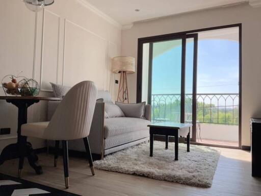 1 Bedroom Condo in Na-Jomtien for sale