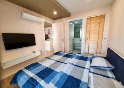 Large 2 Bedroom Condo in Jomtien