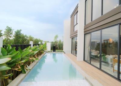 High Luxury House at Highland Park Pool Villas Pattaya