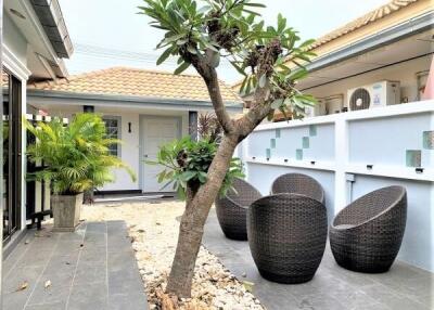 Nice 3 bedroom house with pool for sale