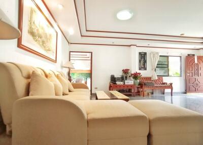 2-Storey House for sale near Jomtien Road