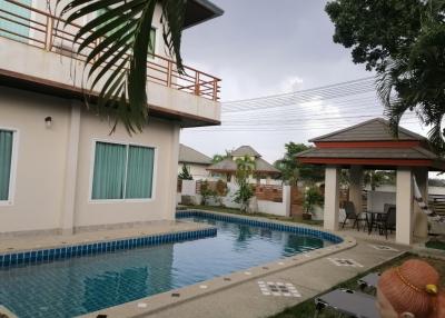 Pool villa Pattaya for sale