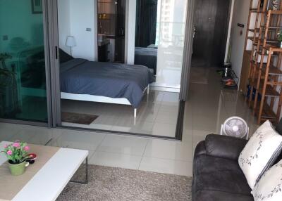 Beautiful 1 bedroom condo in Wongamat for sale