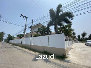 Land beautifully located only 150m from white beach and sea!