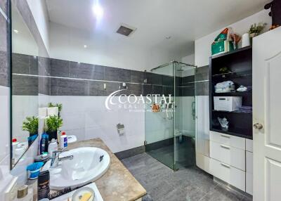 Condo For Sale Pratumnak