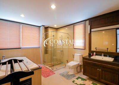 Condo For Sale And Rent Central Pattaya