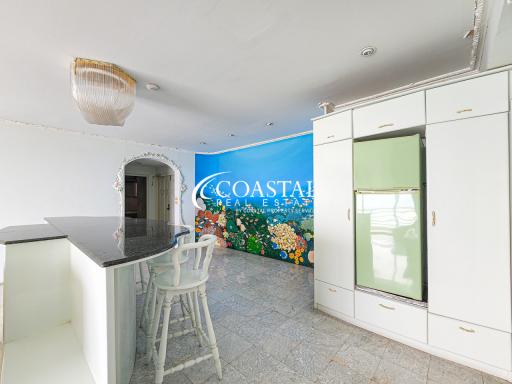 Condo For Sale Pratumnak