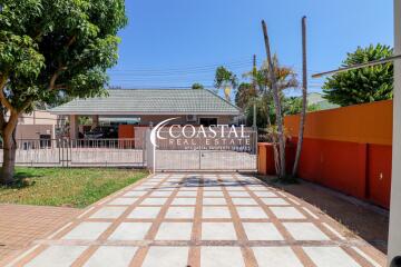 House For Sale And Rent East Pattaya