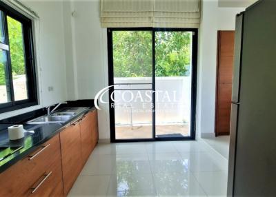 House For Sale And Rent Mabprachan/Pong