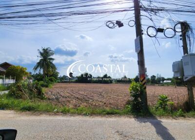 Land For Sale Mabprachan/Pong