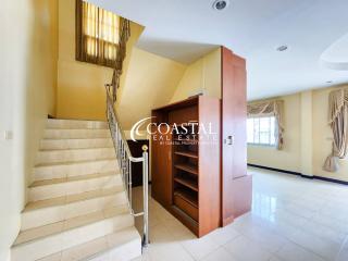 House For Sale East Pattaya