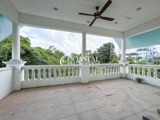 House For Sale Wong Amat