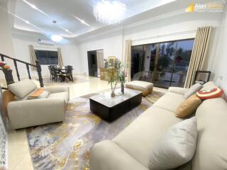 4 Bed 5 Bath in East Pattaya ABPC0470