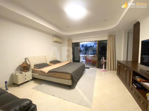 4 Bed 5 Bath in East Pattaya ABPC0470