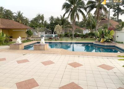 4 Bed 5 Bath in East Pattaya ABPC0470