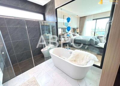 4 Bed 5 Bath in Huay Yai ABPC0368