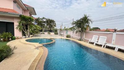 4 Bed 5 Bath in Jomtien ABPC0260